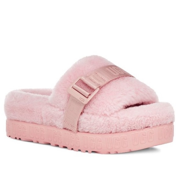 ugg pink cloud slippers